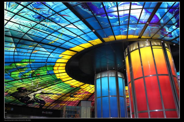 《遊記—高雄》高鐵高捷一日遊Part4~美麗島站光之穹頂 - 第2張圖 《遊記—高雄》高鐵高捷一日遊Part4~美麗島站光之穹頂