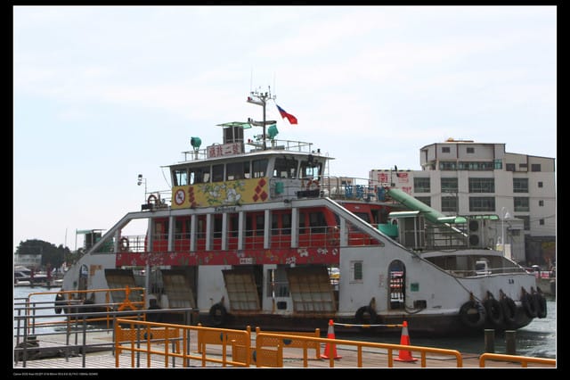 《遊記—高雄》高鐵高捷一日遊Part5～西子灣站鼓山渡輪＆旗津鴨角活海產