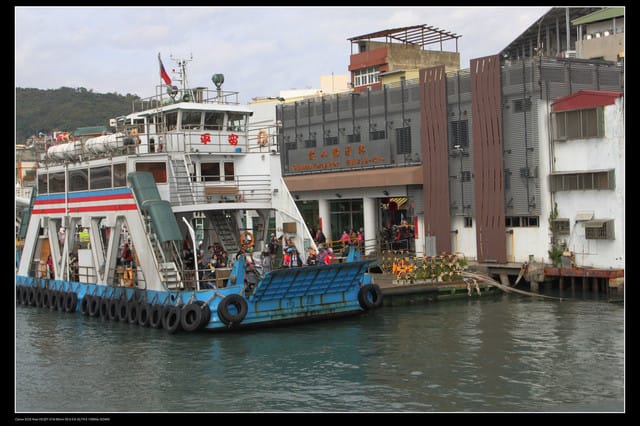 《遊記—高雄》高鐵高捷一日遊Part5～西子灣站鼓山渡輪＆旗津鴨角活海產