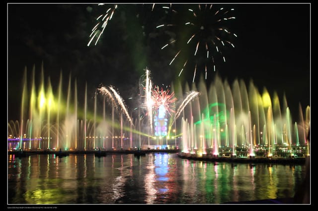 《遊記—高雄》高鐵高捷一日遊Part7～高雄燈會藝術節（光榮碼頭）