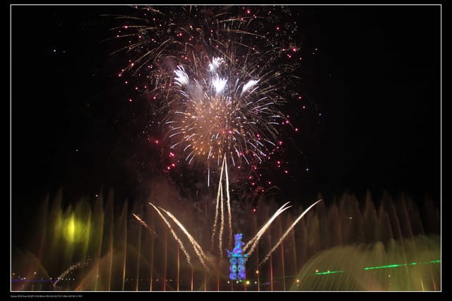 《遊記—高雄》高鐵高捷一日遊Part7～高雄燈會藝術節（光榮碼頭）