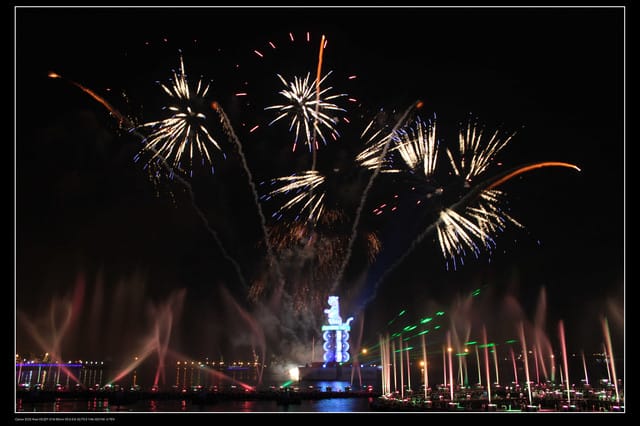 《遊記—高雄》高鐵高捷一日遊Part7～高雄燈會藝術節（光榮碼頭）