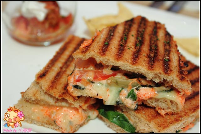 《食記—台北》跳舞香水～戴上威尼斯華麗面具，炫麗神秘的歐風下午茶