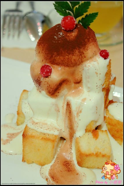 《食記—台北》跳舞香水～戴上威尼斯華麗面具，炫麗神秘的歐風下午茶