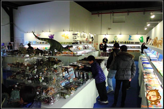 《遊記—台北》恐龍登陸台北？！～恐龍夢公園展覽in松山文創園區