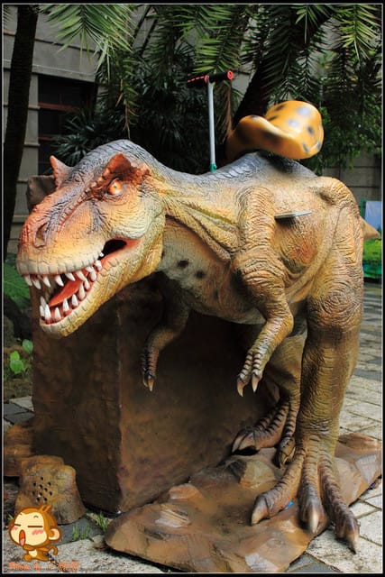 《遊記—台北》恐龍登陸台北？！～恐龍夢公園展覽in松山文創園區