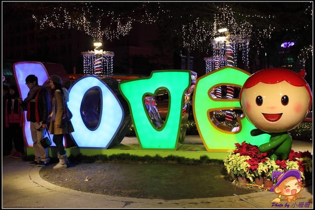 《遊記—台北》信義區浪漫耶誕樹點亮台北耶誕城嚕～