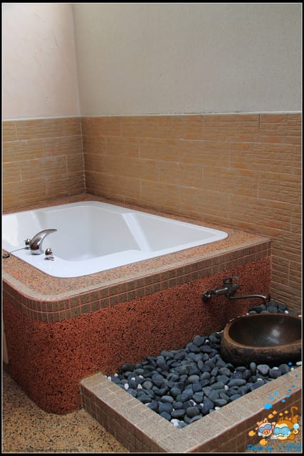 《遊記—屏東小琉球》杉板灣觀海Villa～海灣美景近在眼前