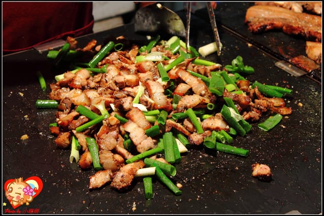 《食記—基隆》就愛基隆夜市小吃啦！