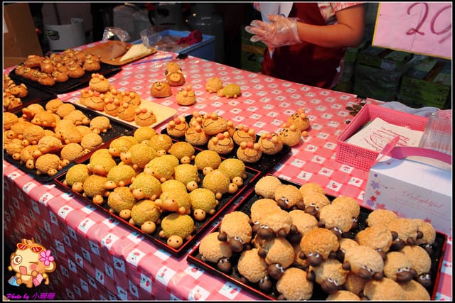 《食記—新北泰山》輔大花園夜市～嚇！！超鬼扯的人潮！！