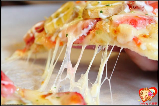 《食記—彰化》密魯柴燒披薩～純手工窯烤的吶！