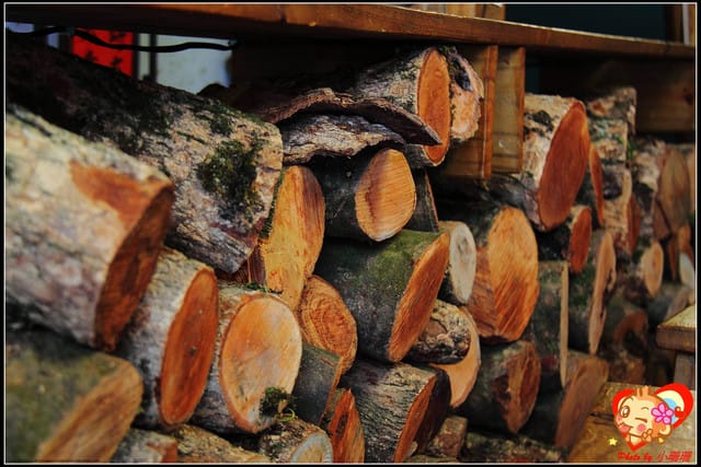 《食記—彰化》密魯柴燒披薩～純手工窯烤的吶！