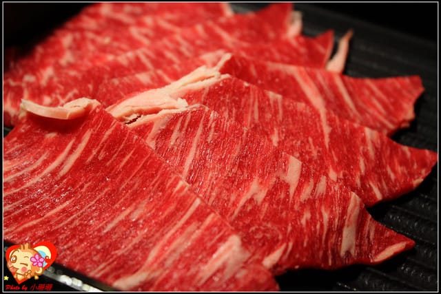 《食記—新北板橋》燒肉天國吃到飽～恨不得用三個胃來裝XD