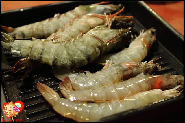 《食記—新北板橋》燒肉天國吃到飽～恨不得用三個胃來裝XD