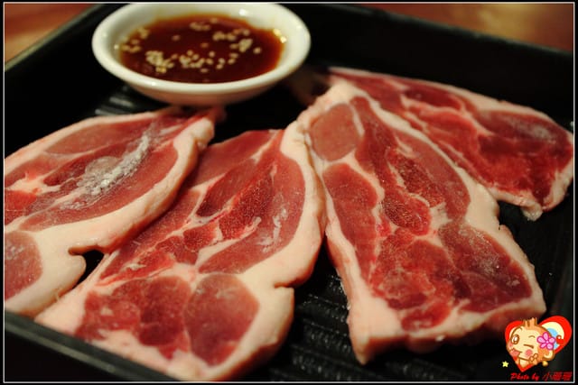 《食記—新北板橋》燒肉天國吃到飽～恨不得用三個胃來裝XD