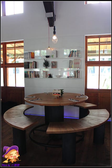 《食記—台北》小山堂餐廳（松山文創園區）～隱藏都市中的綠意盎然！