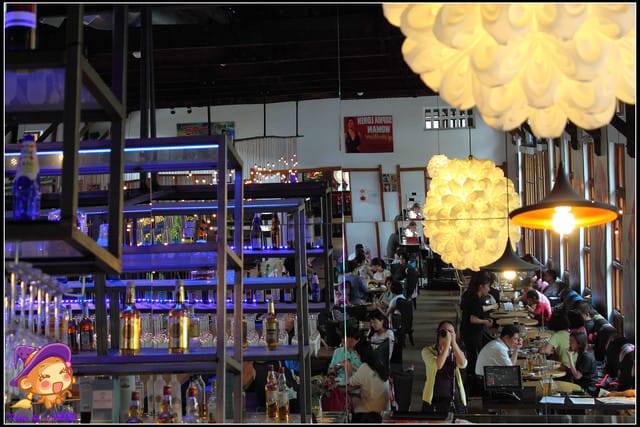 《食記—台北》小山堂餐廳（松山文創園區）～隱藏都市中的綠意盎然！