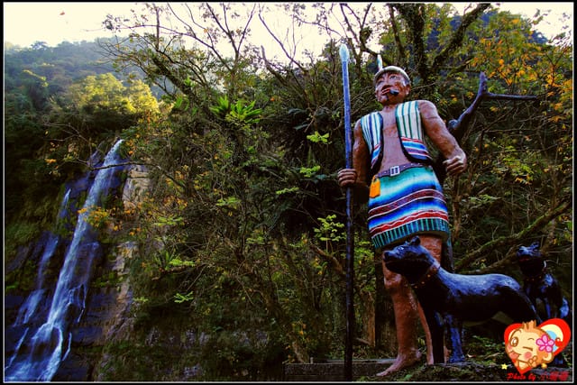 《遊記—新北烏來》花園新城&瀑布公園~2013賞櫻第二彈 - 第41張圖 《遊記—新北烏來》花園新城&瀑布公園~2013賞櫻第二彈