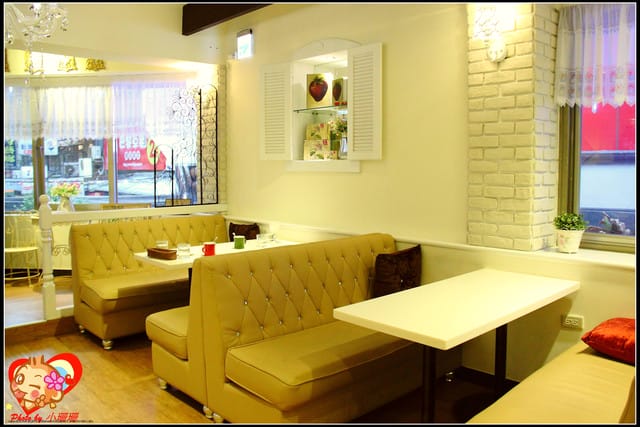 《廣宣—台北萬華》Oyami café～不小心踏入了白色夢幻森林！