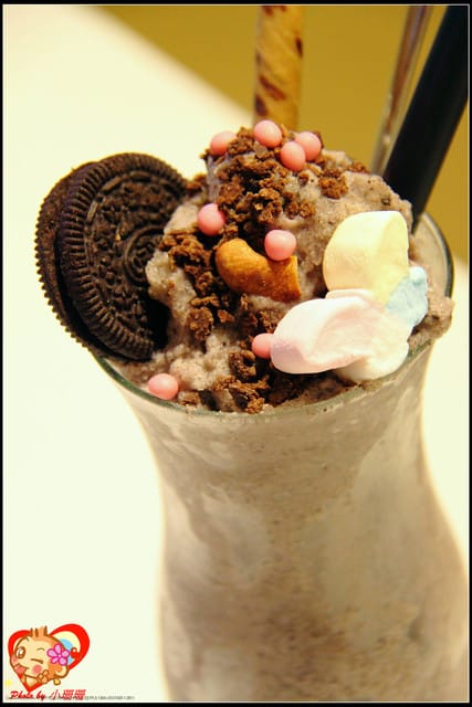 《廣宣—台北萬華》Oyami café～不小心踏入了白色夢幻森林！