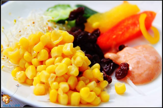 《遊記—彰化》菁芳園休閒農場～冬季限定落雨松！