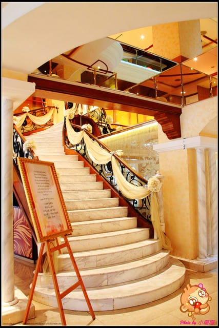 《廣宣—台北》歐華酒店地中海牛肋排館下午茶～精緻蛋糕吃到飽！