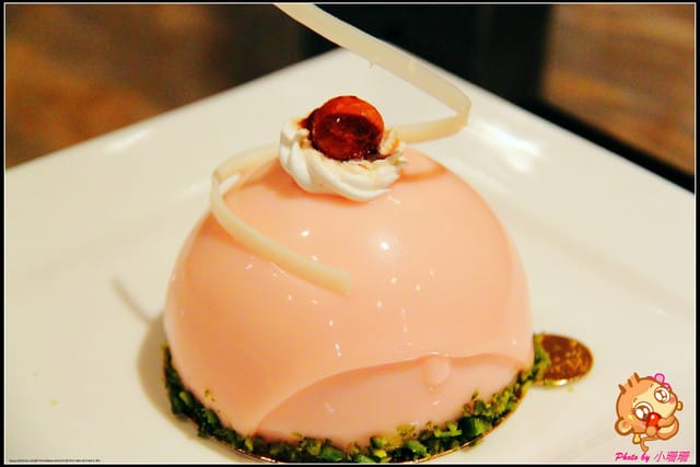 《廣宣—台北》歐華酒店地中海牛肋排館下午茶～精緻蛋糕吃到飽！