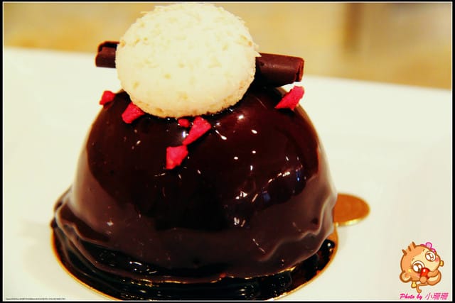 《廣宣—台北》歐華酒店地中海牛肋排館下午茶～精緻蛋糕吃到飽！