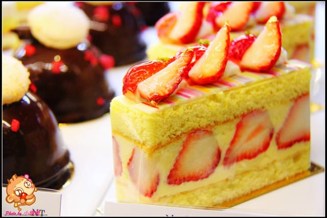 《廣宣—台北》歐華酒店地中海牛肋排館下午茶～精緻蛋糕吃到飽！