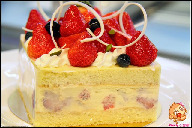 《廣宣—台北》歐華酒店地中海牛肋排館下午茶～精緻蛋糕吃到飽！