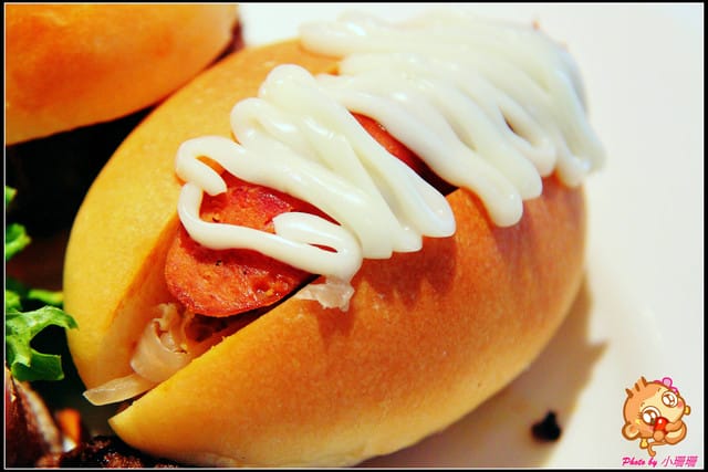 《廣宣—台北》歐華酒店地中海牛肋排館下午茶～精緻蛋糕吃到飽！