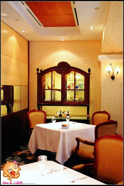 《廣宣—台北》歐華酒店地中海牛肋排館下午茶～精緻蛋糕吃到飽！