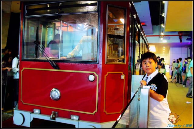 《遊記—香港自由行》太平山山頂纜車&杜莎夫人蠟像館～與偶像明星近距離面對面！