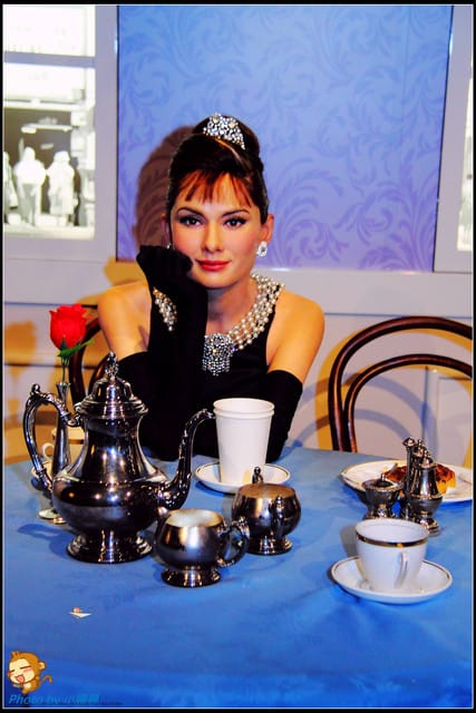 《遊記—香港自由行》太平山山頂纜車&杜莎夫人蠟像館～與偶像明星近距離面對面！