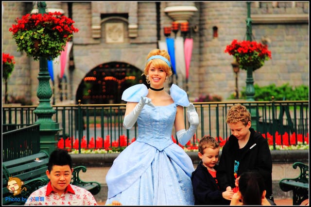 《遊記—香港自由行》香港迪士尼玩翻天（小珊珊攻略版）