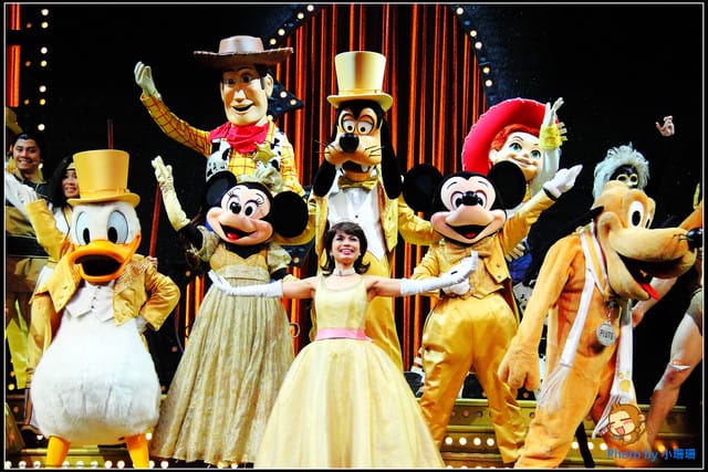 《遊記—香港自由行》香港迪士尼玩翻天（小珊珊攻略版）