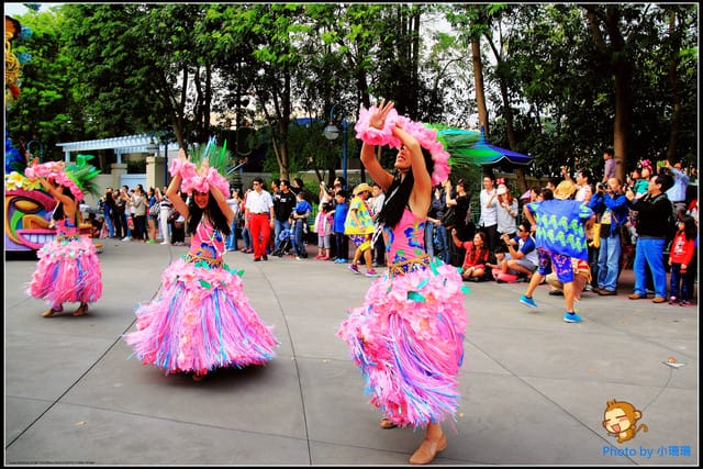 《遊記—香港自由行》香港迪士尼玩翻天（小珊珊攻略版）