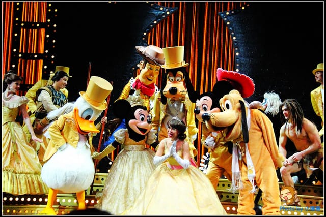 《遊記—香港自由行》香港迪士尼玩翻天（小珊珊攻略版）