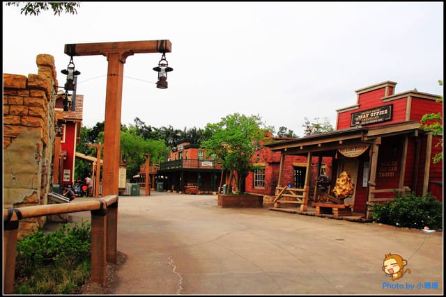 《遊記—香港自由行》香港迪士尼玩翻天（小珊珊攻略版）