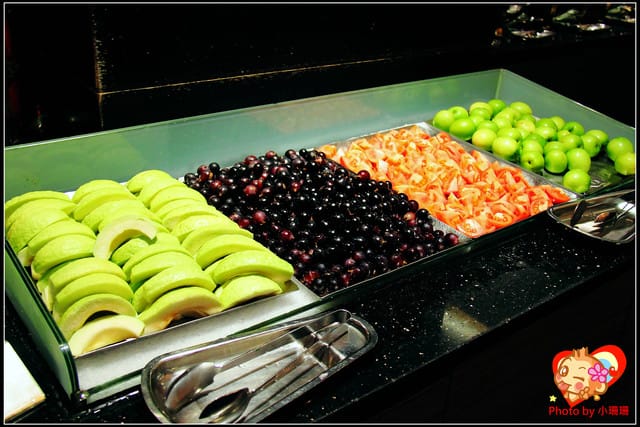 《食記—台南》桂田酒店心巴黎百匯餐廳～心目中第一名的buffet！！