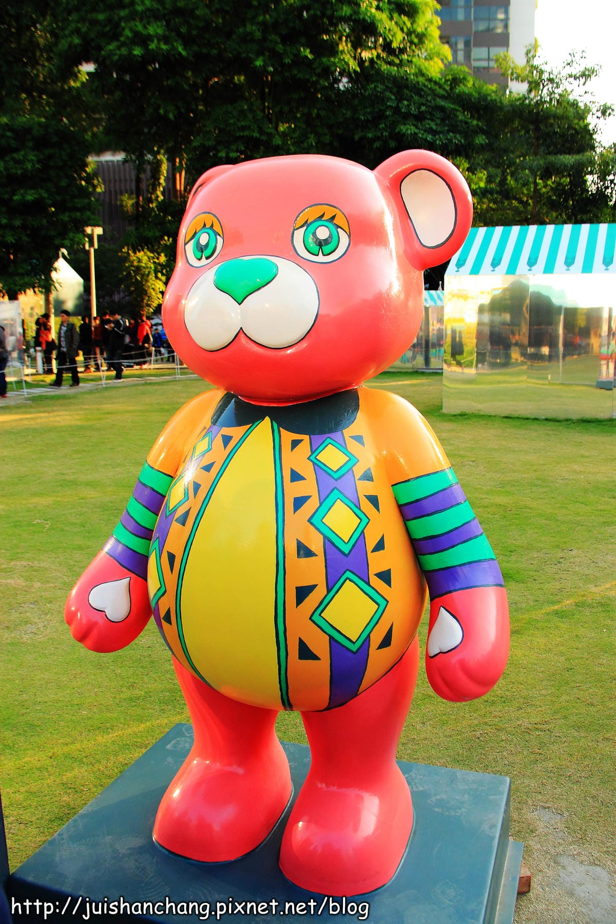 《遊記—台中》2013泰迪熊台中樂活嘉年華～引爆「熊」風！