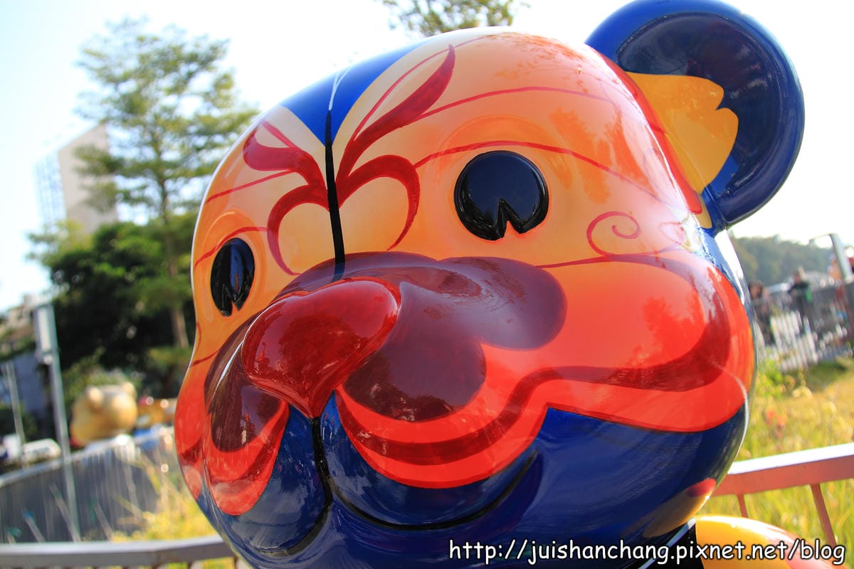 《遊記—台中》2013泰迪熊台中樂活嘉年華～引爆「熊」風！