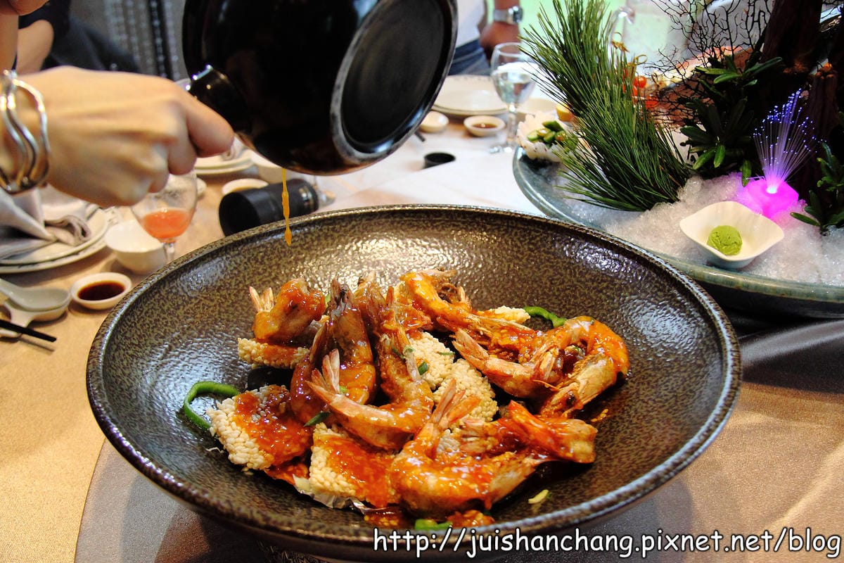 《食記—桃園蘆竹》饗悅花園會舘無菜單料理～那一年，我們一起瘋的耶誕趴！