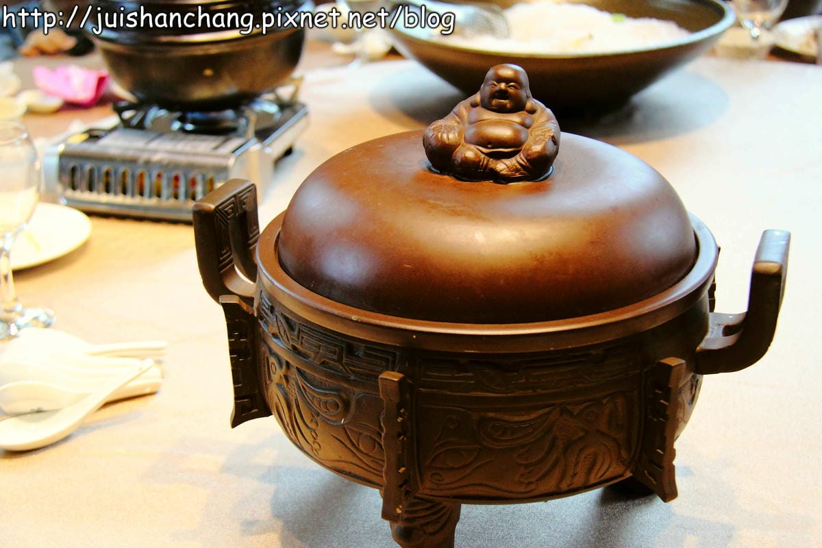 《食記—桃園蘆竹》饗悅花園會舘無菜單料理～那一年，我們一起瘋的耶誕趴！