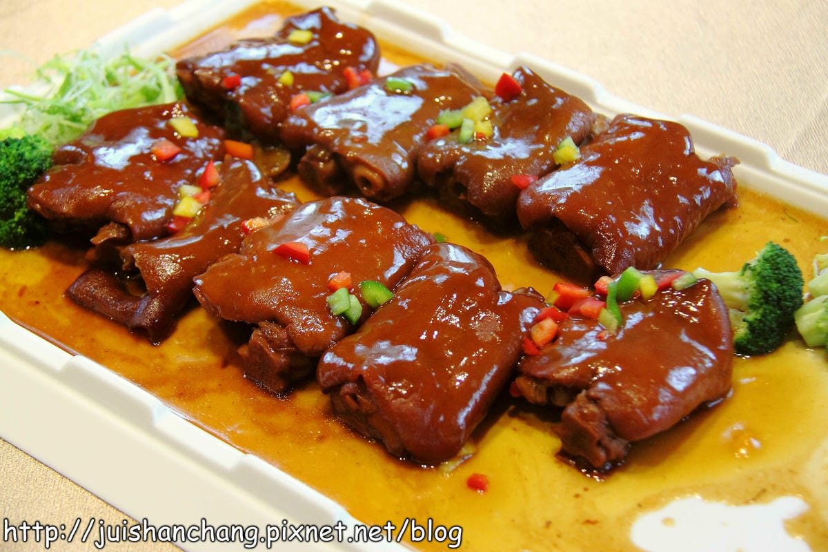 《食記—桃園蘆竹》饗悅花園會舘無菜單料理～那一年，我們一起瘋的耶誕趴！