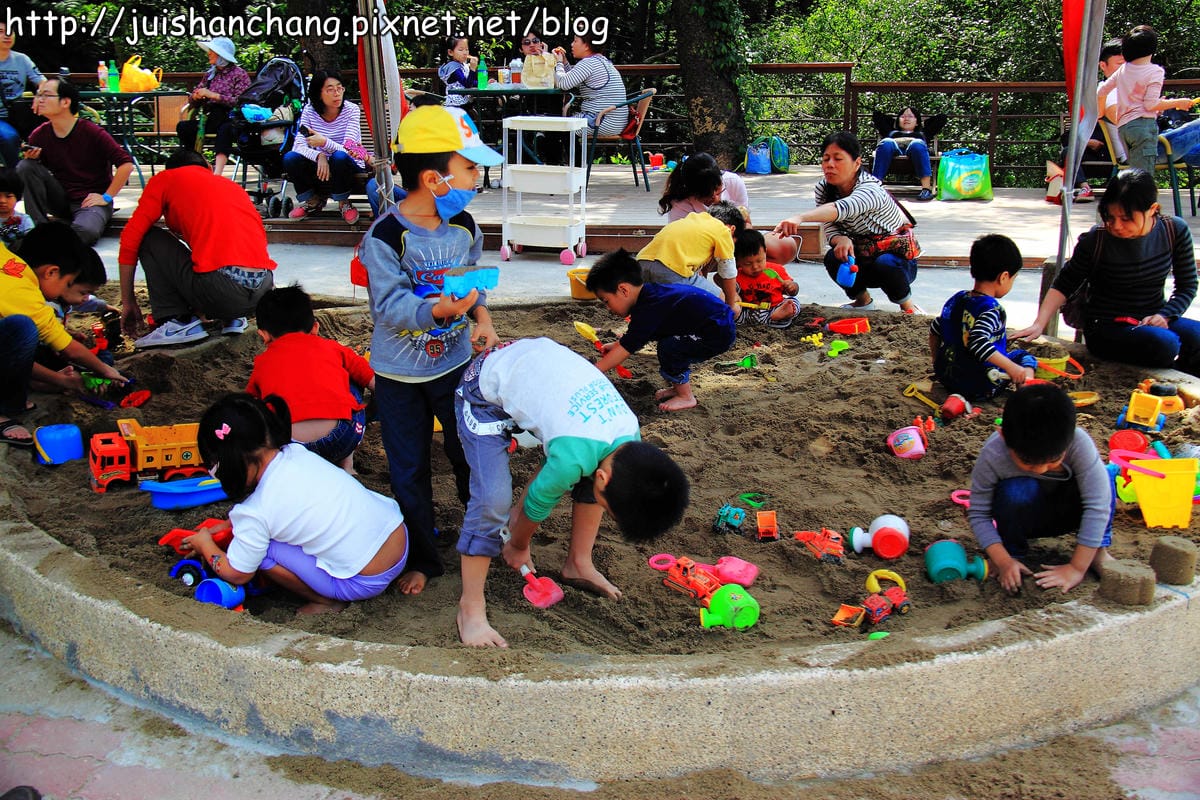 《遊記—新竹新埔》森林鳥花園～戶外親子花園賞鳥趣(已歇業)
