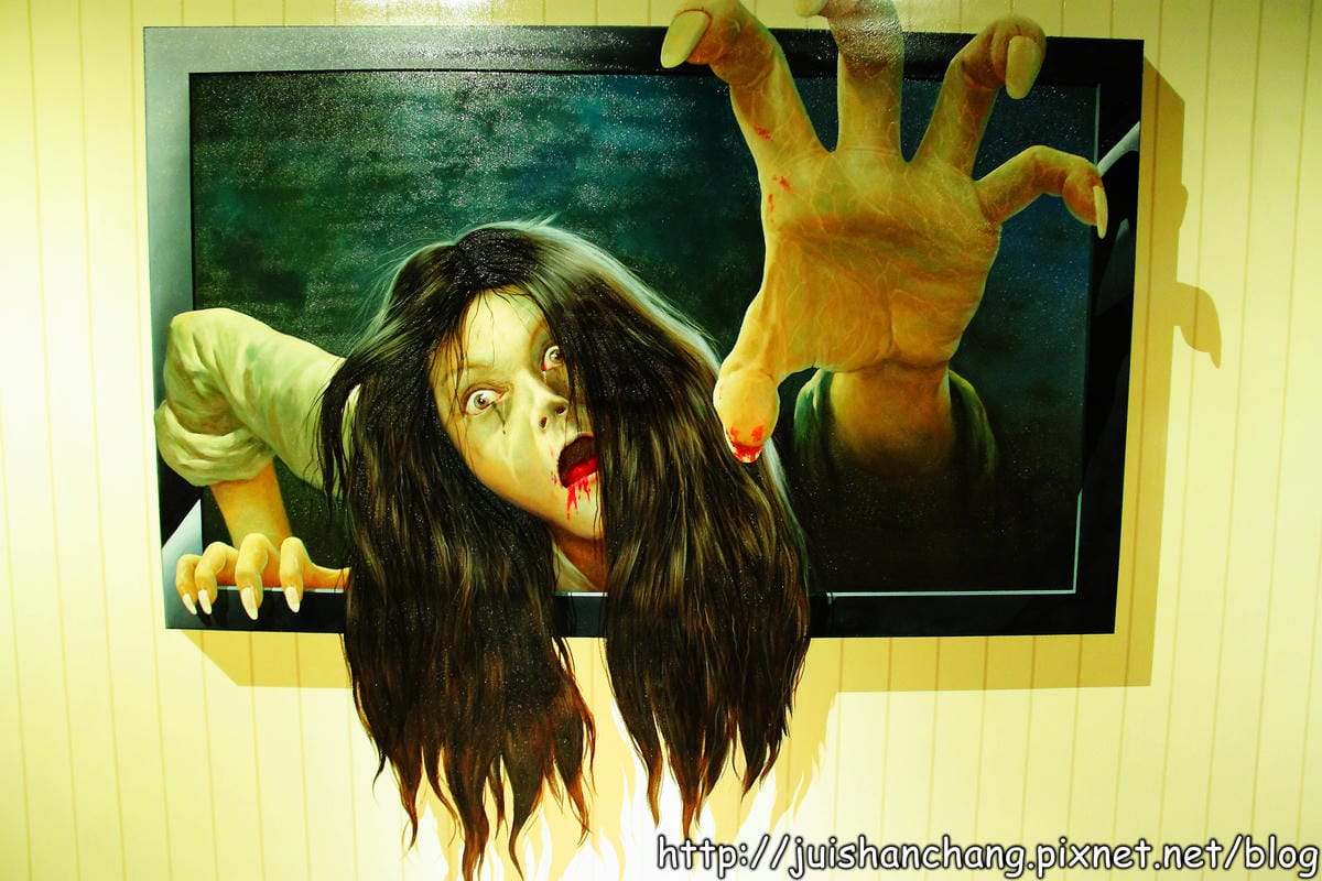 【遊記—台北】DARK ART．夜光3D藝術展～酷炫又好玩的魔幻體驗！