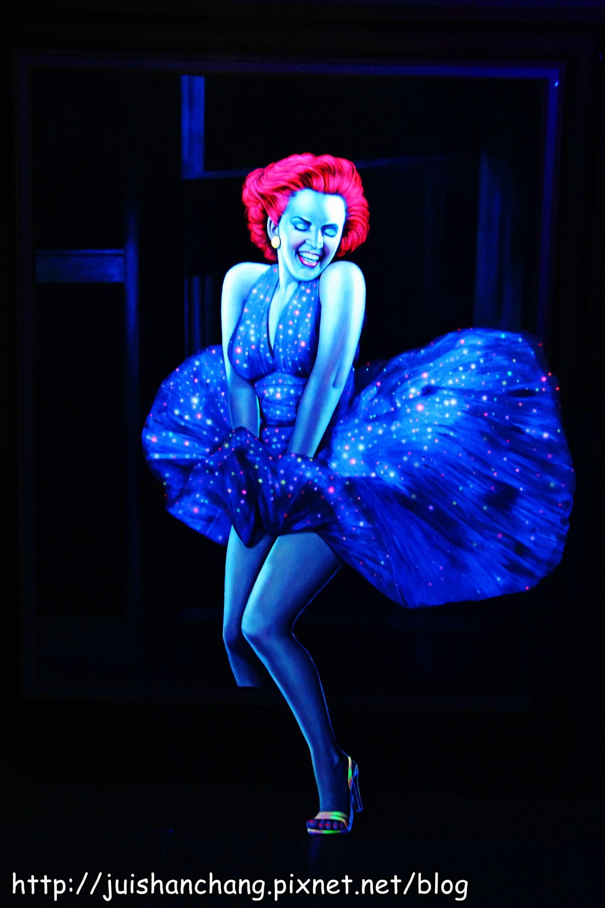 【遊記—台北】DARK ART．夜光3D藝術展～酷炫又好玩的魔幻體驗！