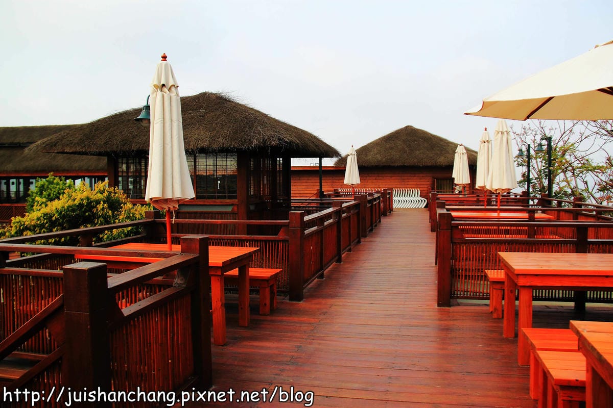 【廣宣—台中后里】星月大地景觀餐廳～大手牽小手來去峇里島？！　