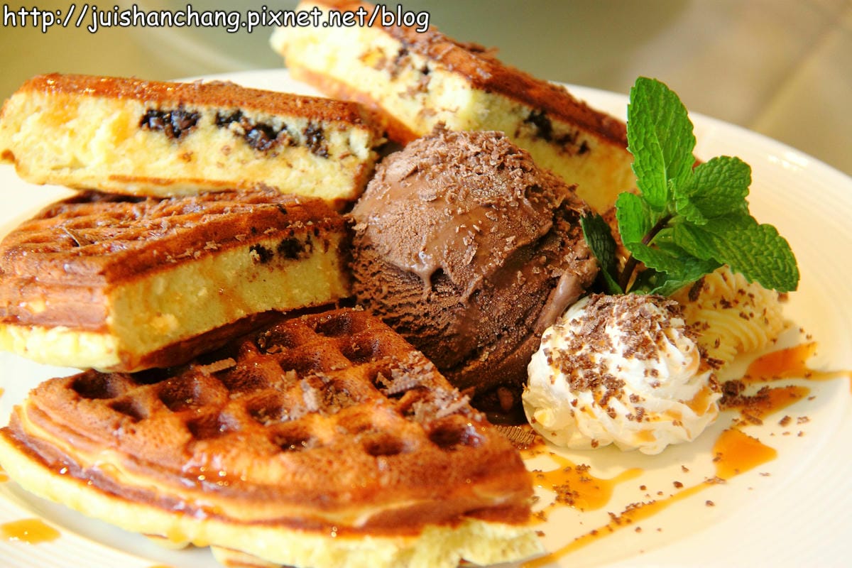 【廣宣—台中后里】星月大地景觀餐廳～大手牽小手來去峇里島？！　